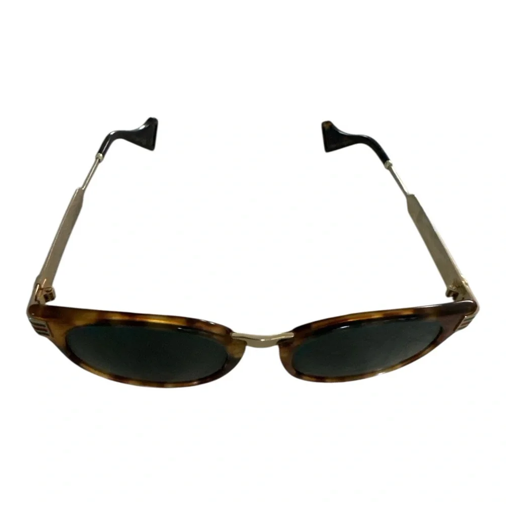 Gucci GG0586SA Black & Gold Sunglasses‎ Authentic Pre-Owned with Case & Pouch